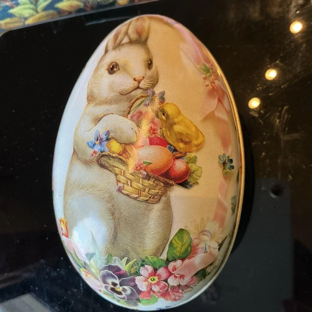 Vintage Easter Thomas L. Cathey Collection Metal Tin Egg - 1980s 2‎ Avail.